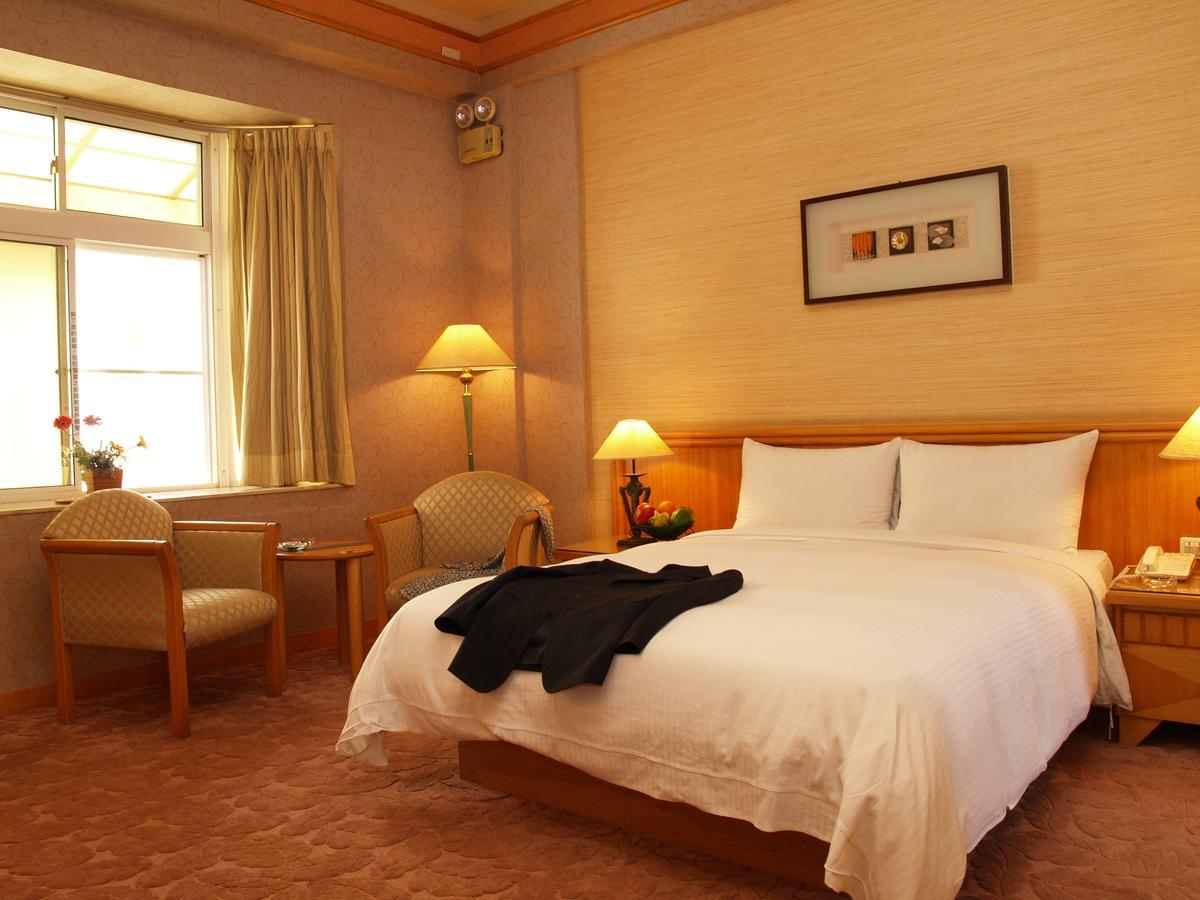 Park Motel Città di Chiayi Esterno foto