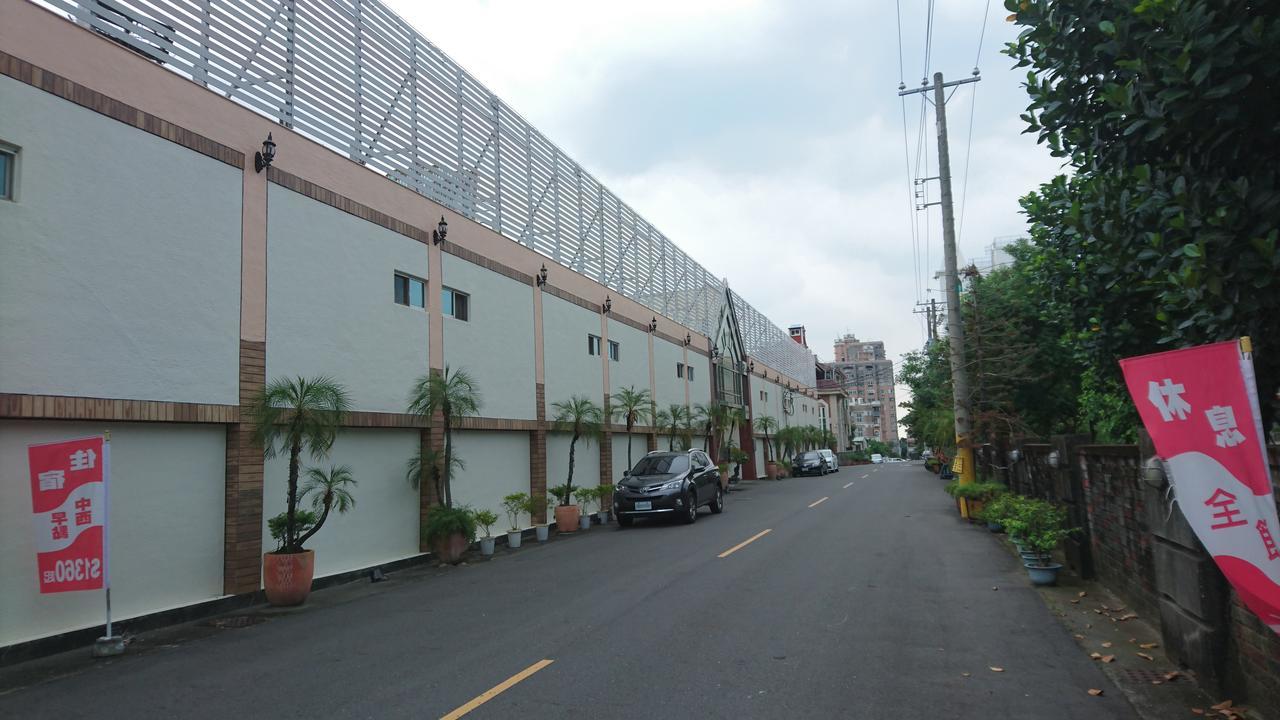 Park Motel Città di Chiayi Esterno foto